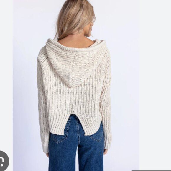 MIRACLE Chenille Knit Neutral Crop Hoodie M/L $59 - Picture 2 of 9